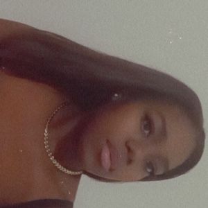 Meet your Posher, Alexsa